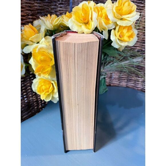 Breaking Dawn First Edition Hardcover Book 4 - Picture 5 of 8